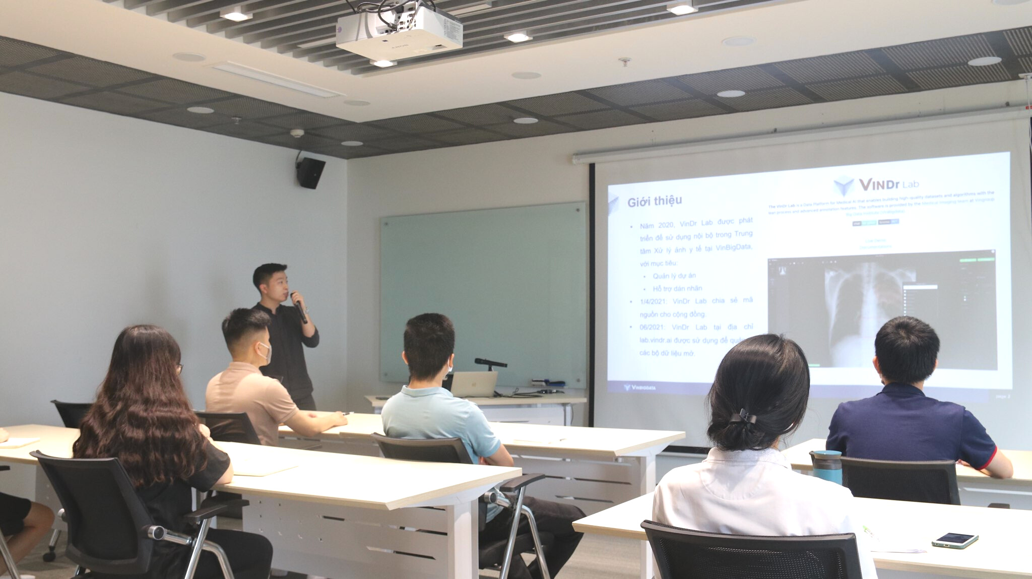VinBigdata chia sẻ kinh nghiệm ứng dụng AI trong xử lý ảnh y tế