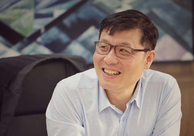 Người đứng sau trợ lý ảo ViVi trên xe VinFast: Giáo sư Đại học ở Mỹ, đoạt giải toán học cao quý ít người có trên thế giới