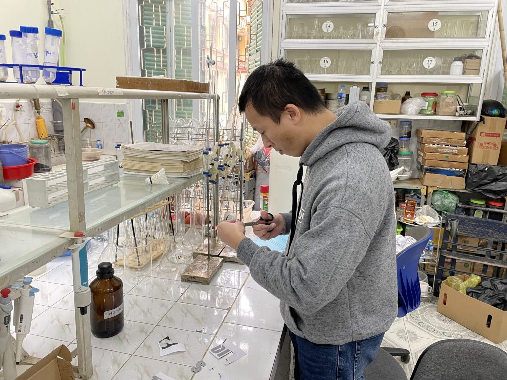 Giáo sư Nguyễn Ngọc Minh: “Người ta chăm chỉ 1 thì mình phải chăm chỉ 10”